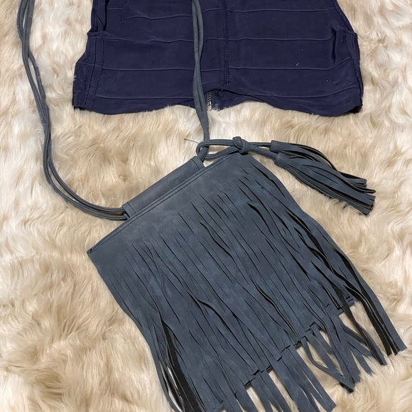 CLOSING SALE! CROSSBODY BAG MADE IN THAILAND + FYI CROPPED MADE IN BRAZIL - Picture 1 of 5